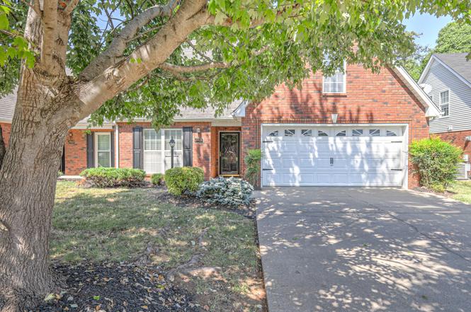 2905 Stonehedge Dr, Murfreesboro, TN