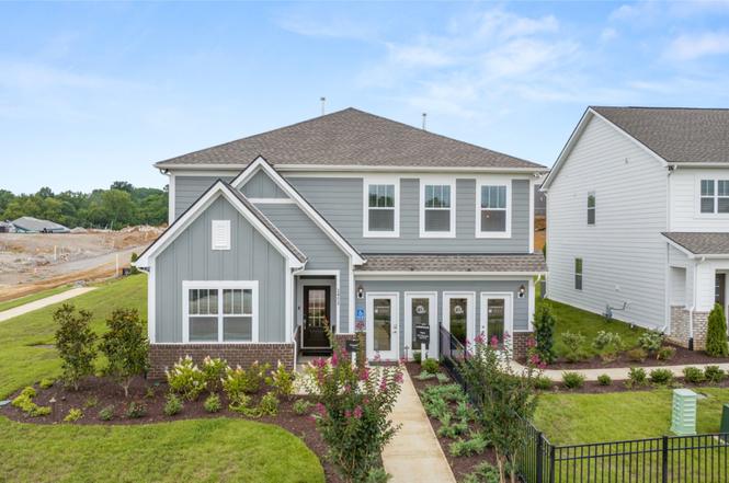 2412 Williams Ridge Dr, Columbia, TN