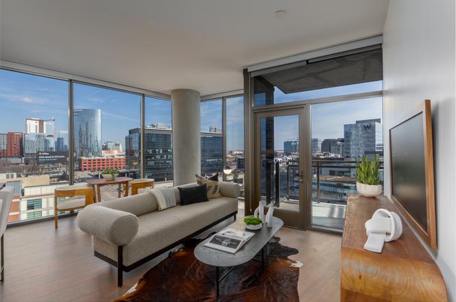 1212 Demonbreun St Unit B3 (I), Nashville, TN