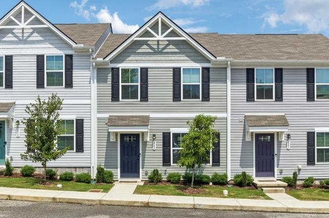 2757 Thornton Grove Blvd #163, Nashville, TN