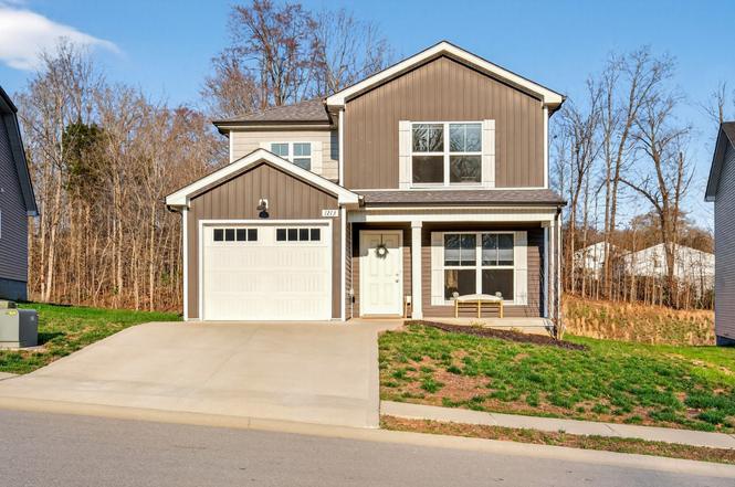 1213 Cottonwood Dr, Clarksville, TN
