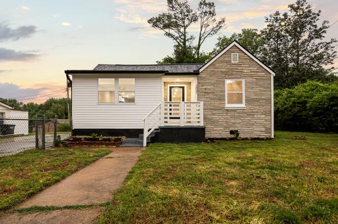 353 Hickory Hts, Clarksville, TN