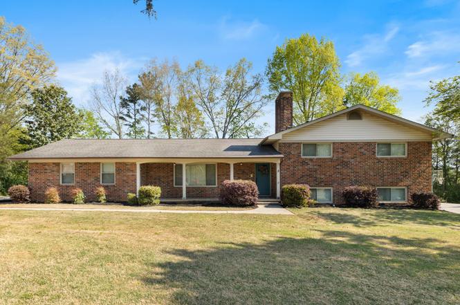 3811 Woodcrest Cir NW, Cleveland, TN
