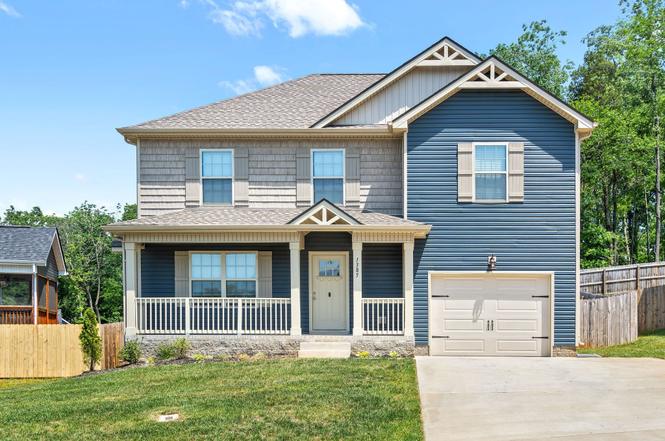 1385 Sussex Dr, Clarksville, TN