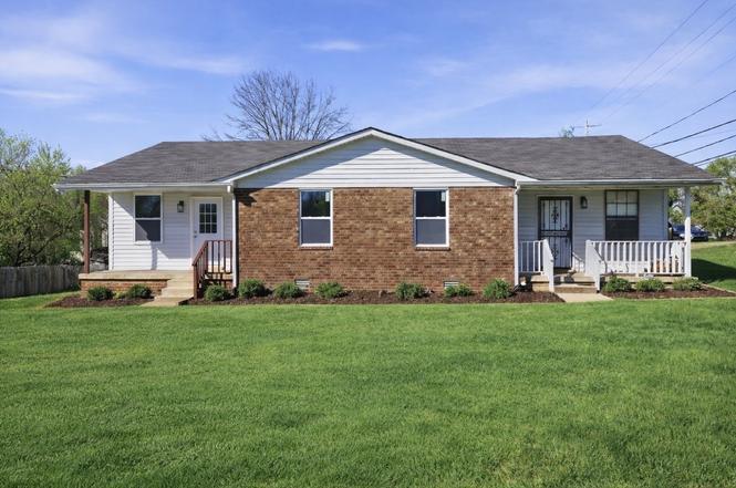 1302 Bellshire Terrace Dr, Nashville, TN