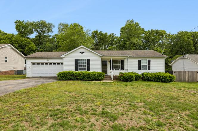 516 Winning Dr, Columbia, TN