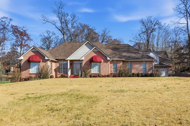 453 Stonemeadow Rd, Clarksville, TN