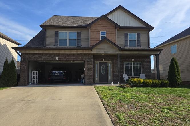 1417 Millet Dr, Clarksville, TN