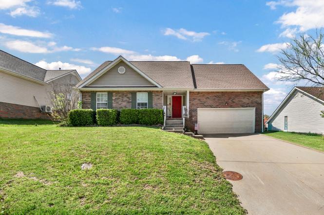 1664 Cedar Springs Cir, Clarksville, TN