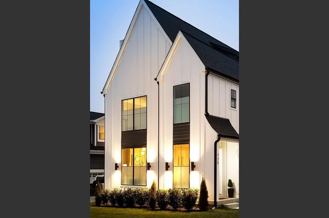 725 Park Cir, Nashville, TN