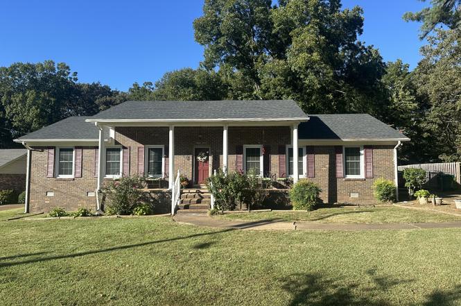 23 Moorewood Dr, Jackson, TN