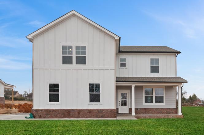 828 Averitt Ln, Lebanon, TN