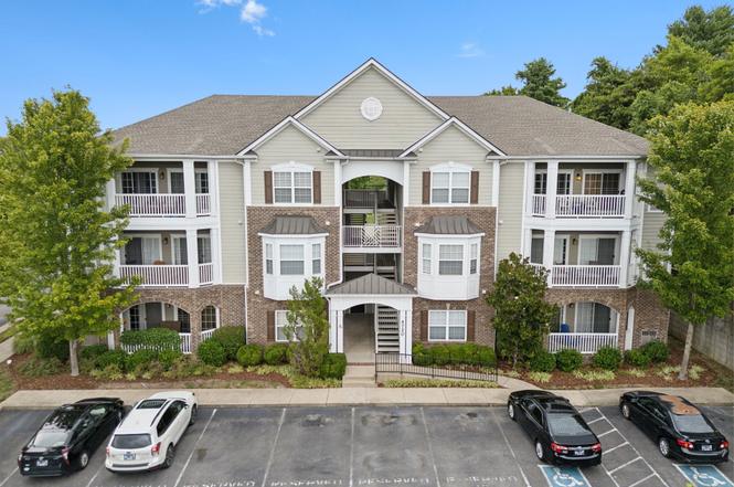 4720 Brighton Village Dr Unit A8, Nashville, TN