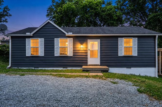 4325 Hopewood Dr, Nashville, TN
