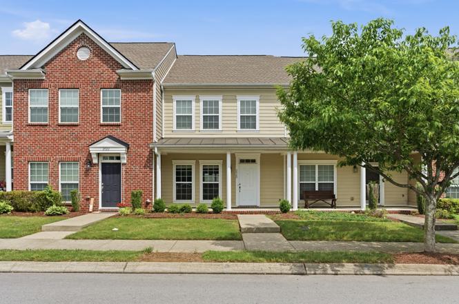2020 Hemlock Dr, Spring Hill, TN