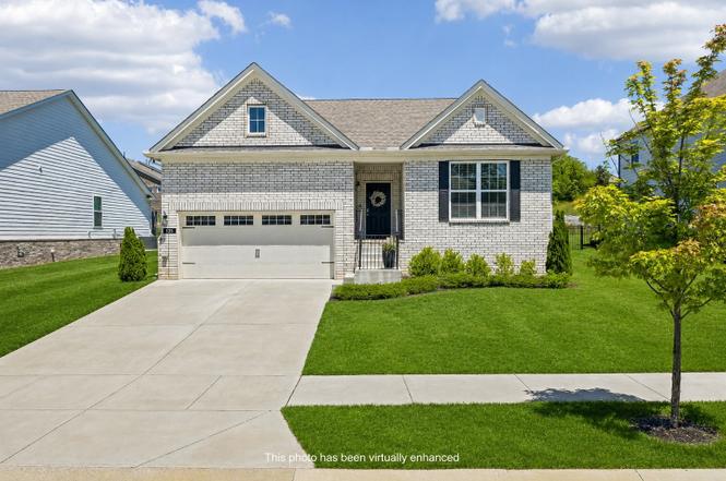 135 John T Alexander Blvd, Hendersonville, TN