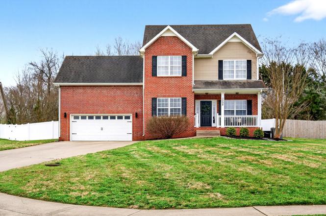 3098 Autumn Bluff Ct, Clarksville, TN