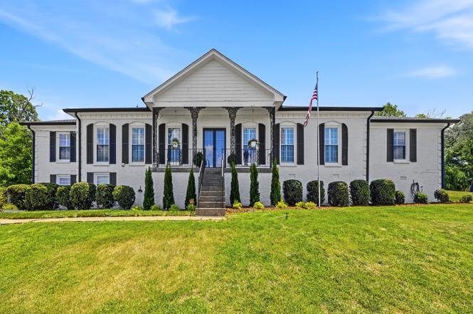 116 Catalpa Dr, Mount Juliet, TN