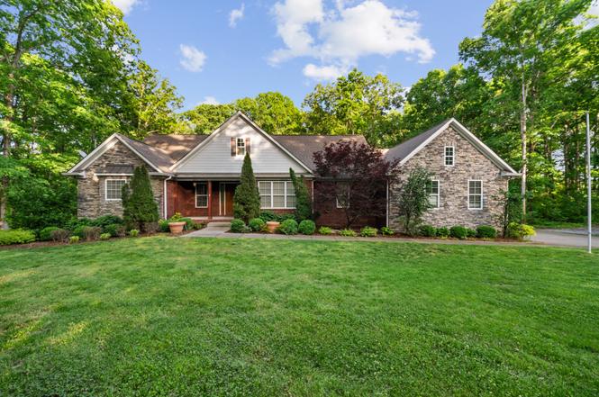 5751 Pinewood Rd, Franklin, TN