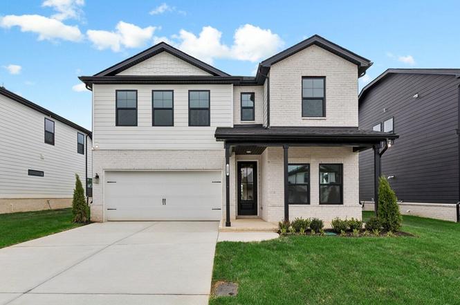 220 Conger Dr, Lebanon, TN
