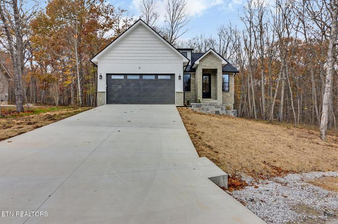 13 Norwich Ter, Crossville, TN