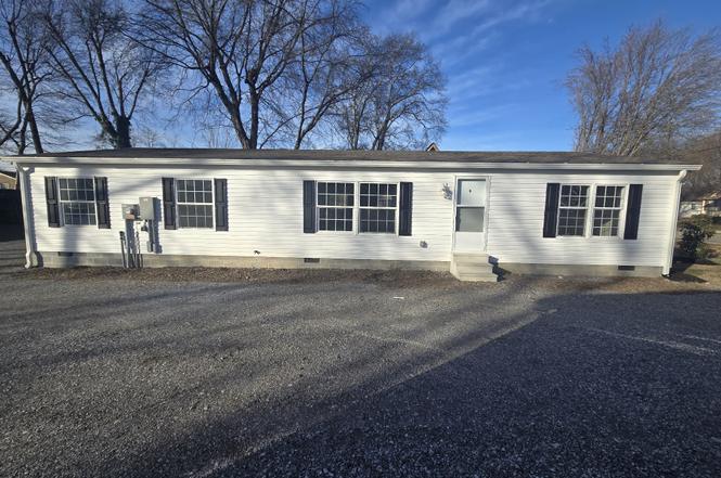223 E Park Ave, Gallatin, TN