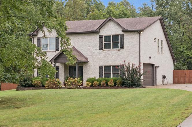 1964 Harkreader Rd, Mount Juliet, TN