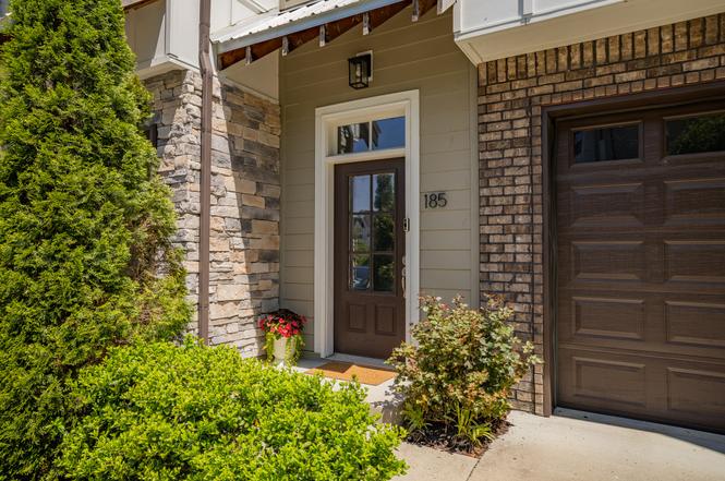 185 Stonecrest Dr, Nashville, TN