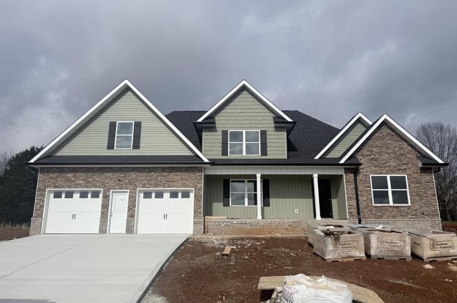 8076 Abraham Ln, Collegedale, TN