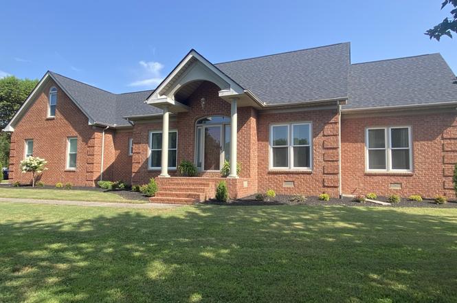 508 Redstone Dr, Gallatin, TN