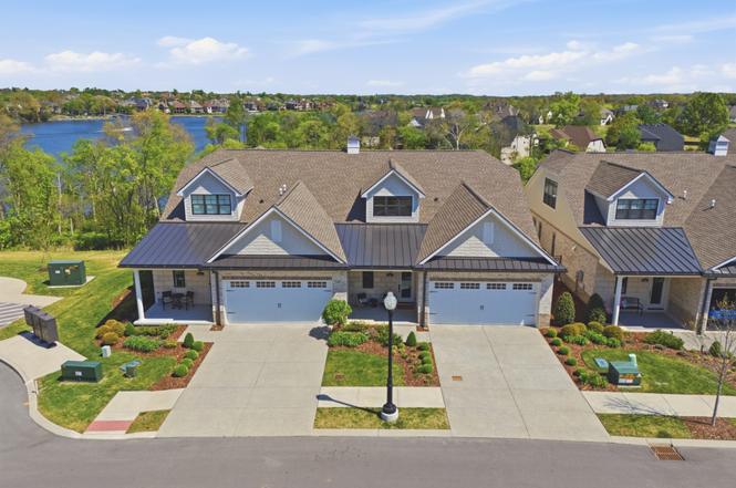 1024 Club View Dr Unit B301, Gallatin, TN