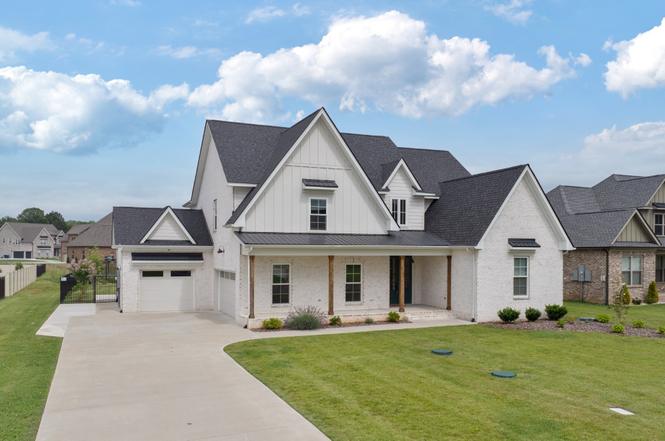 2707 Congress Dr, Murfreesboro, TN