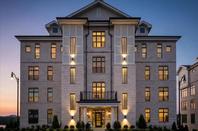 1024 Club View Dr Unit F202, Gallatin, TN