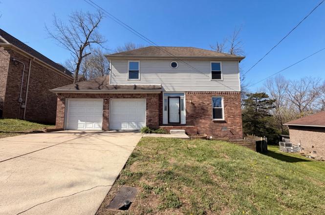 2976 Claymille Blvd, Nashville, TN