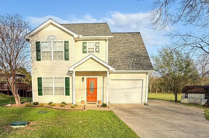 1004 Fall Pkwy, Murfreesboro, TN