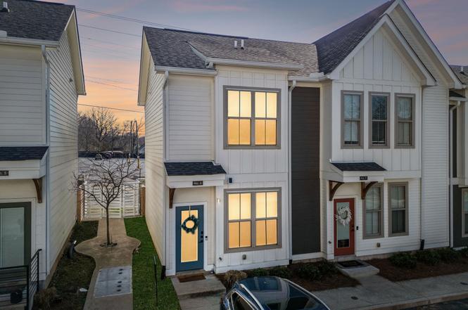 100 Thompson Ln #6, Nashville, TN