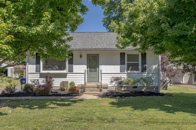1413 Sunset Dr, Franklin, TN