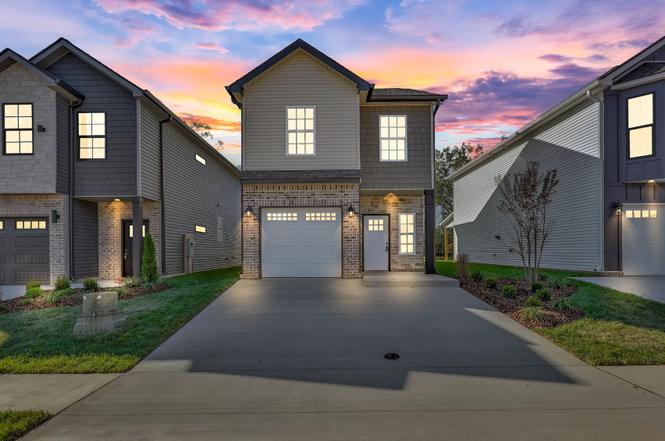 548 Charleston Cove Way, Clarksville, TN