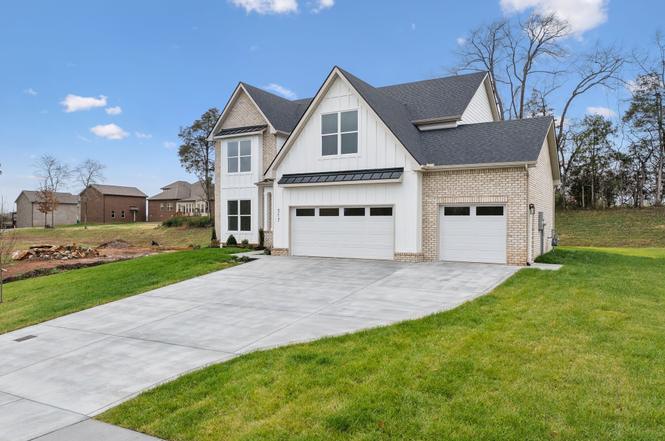 517 Matthew Miller Dr, Smyrna, TN