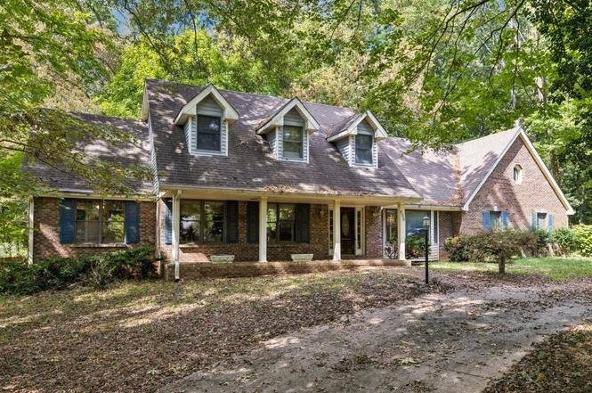 805 Shady Bluff Trl, Clarksville, TN