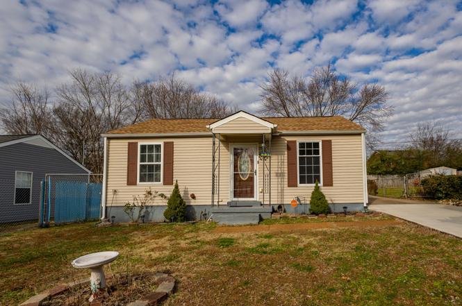 307 Burch Rd, Clarksville, TN