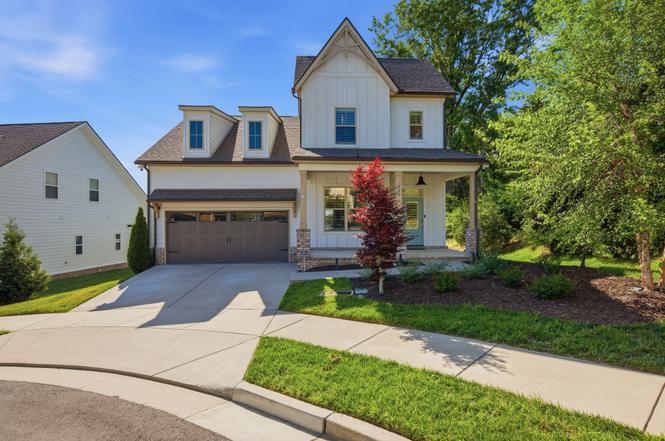 905 Chick Ct, Brentwood, TN