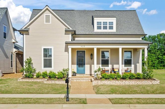 428 Catawba Valley Dr, Collierville, TN