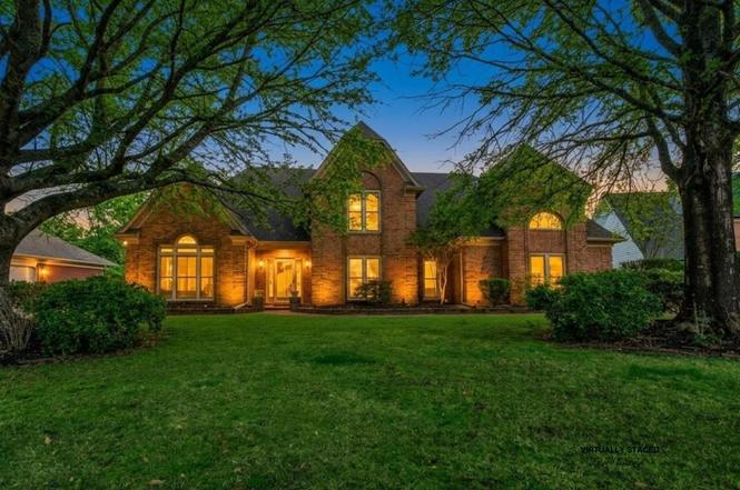 2660 Dibrell Trail Dr, Collierville, TN