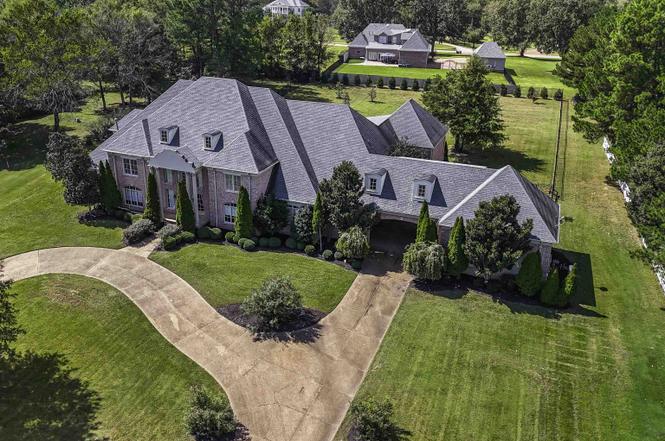 205 Jamerson Farm Rd, Collierville, TN