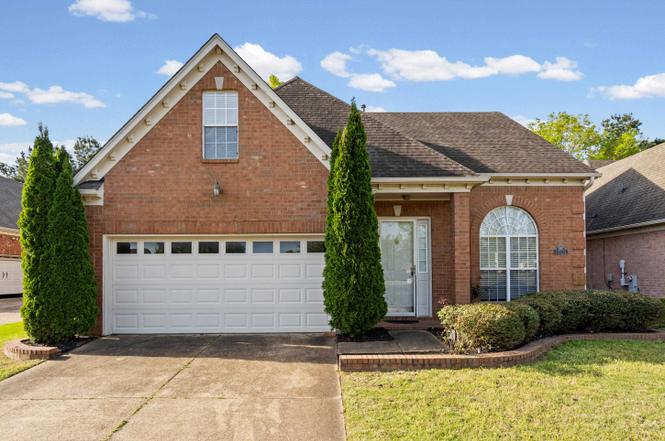 10471 Ashboro Dr, Collierville, TN
