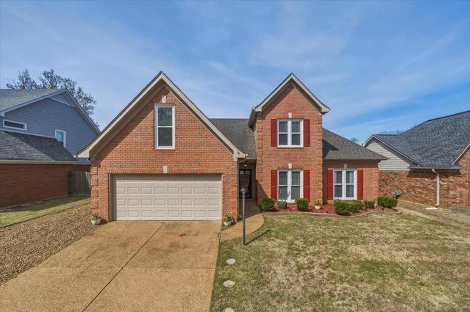 164 Danbrooke Dr, Collierville, TN