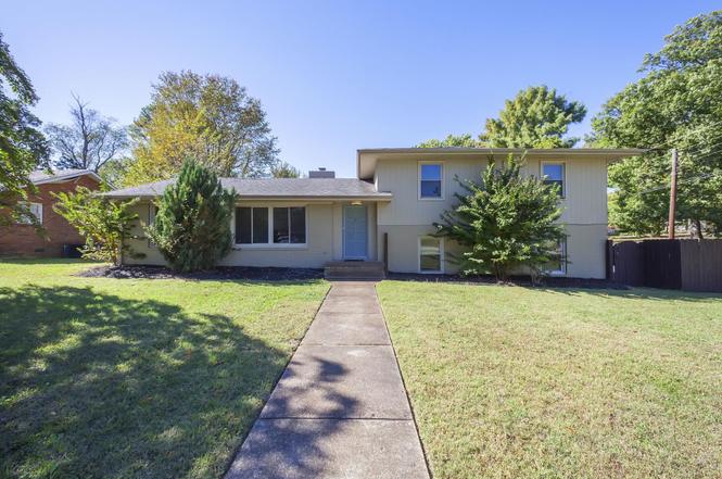 7 Robinhood Ln, Jackson, TN