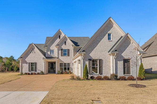 45 Piper Hollow St, Collierville, TN