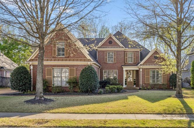 1854 Almadale Farms Pkwy, Collierville, TN